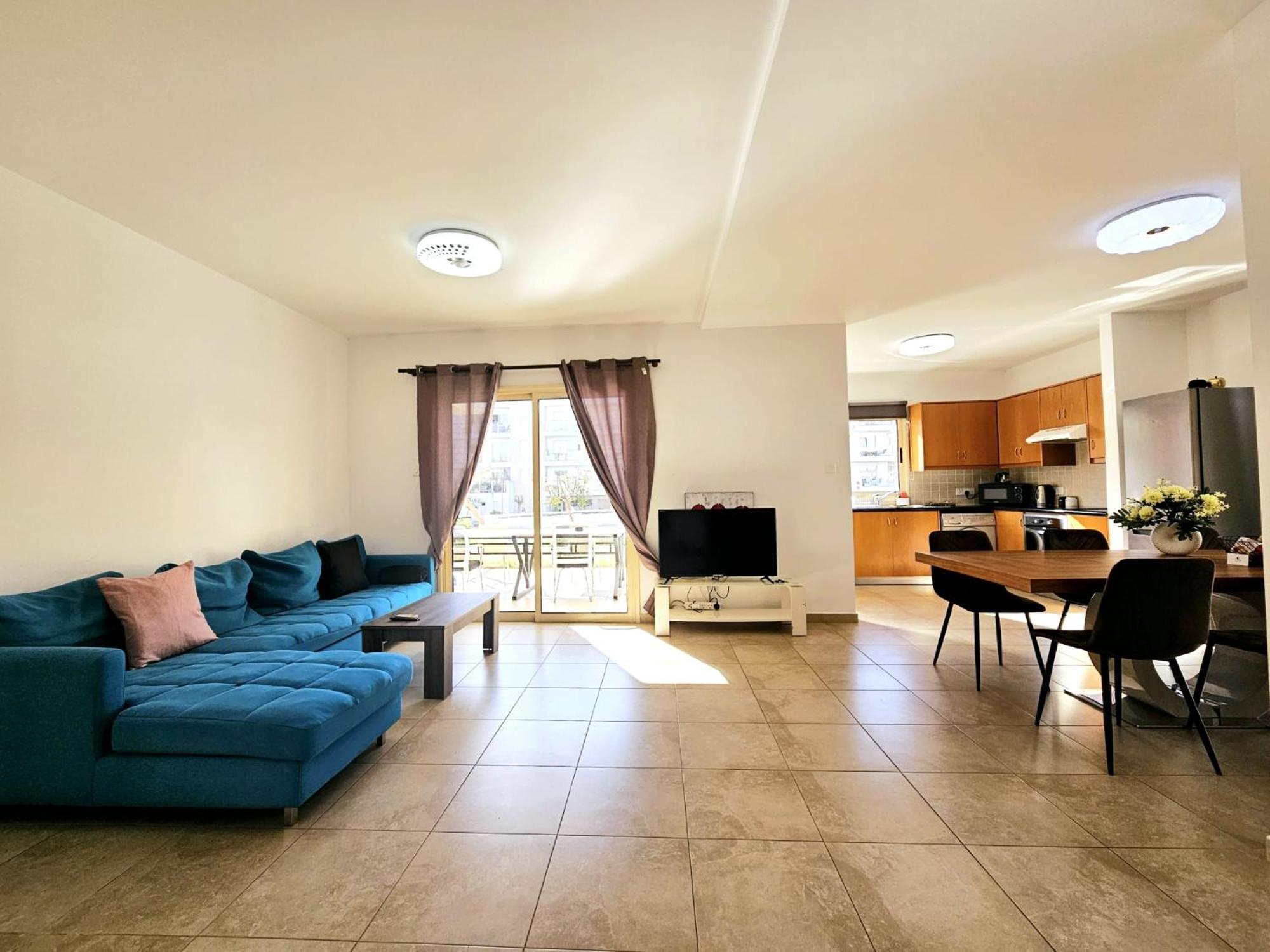 Elysia Park Apartment